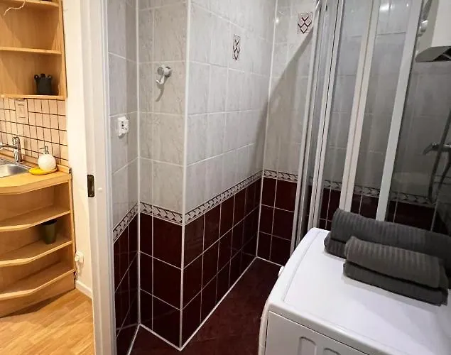 アパート Maironis 3